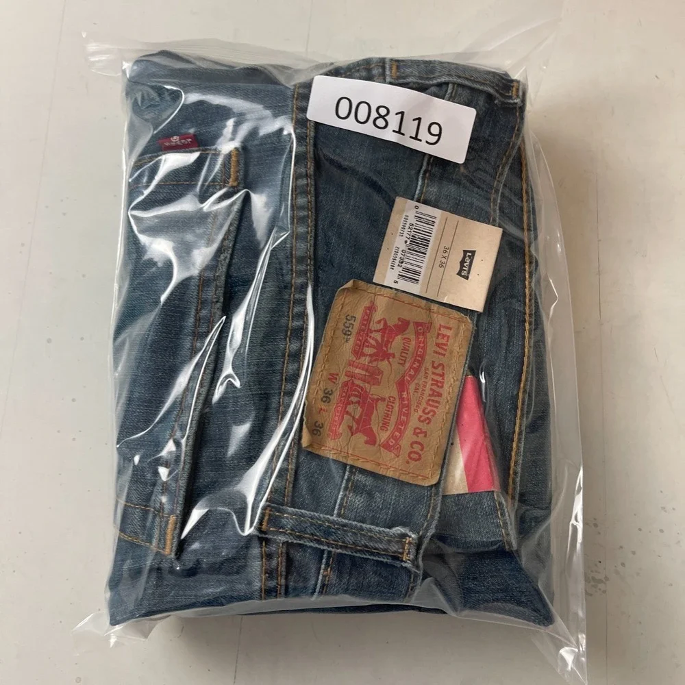 Levis Jeans Mens 36x36 Blue 559 Relaxed Straight Medium Wash Denim Grunge Y2K